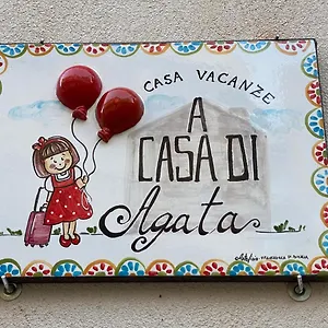 https://a-casa-di-agata.taorminaitalyhotels.com