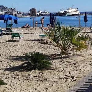 https://sommacon-house.hotelitalianriviera.com